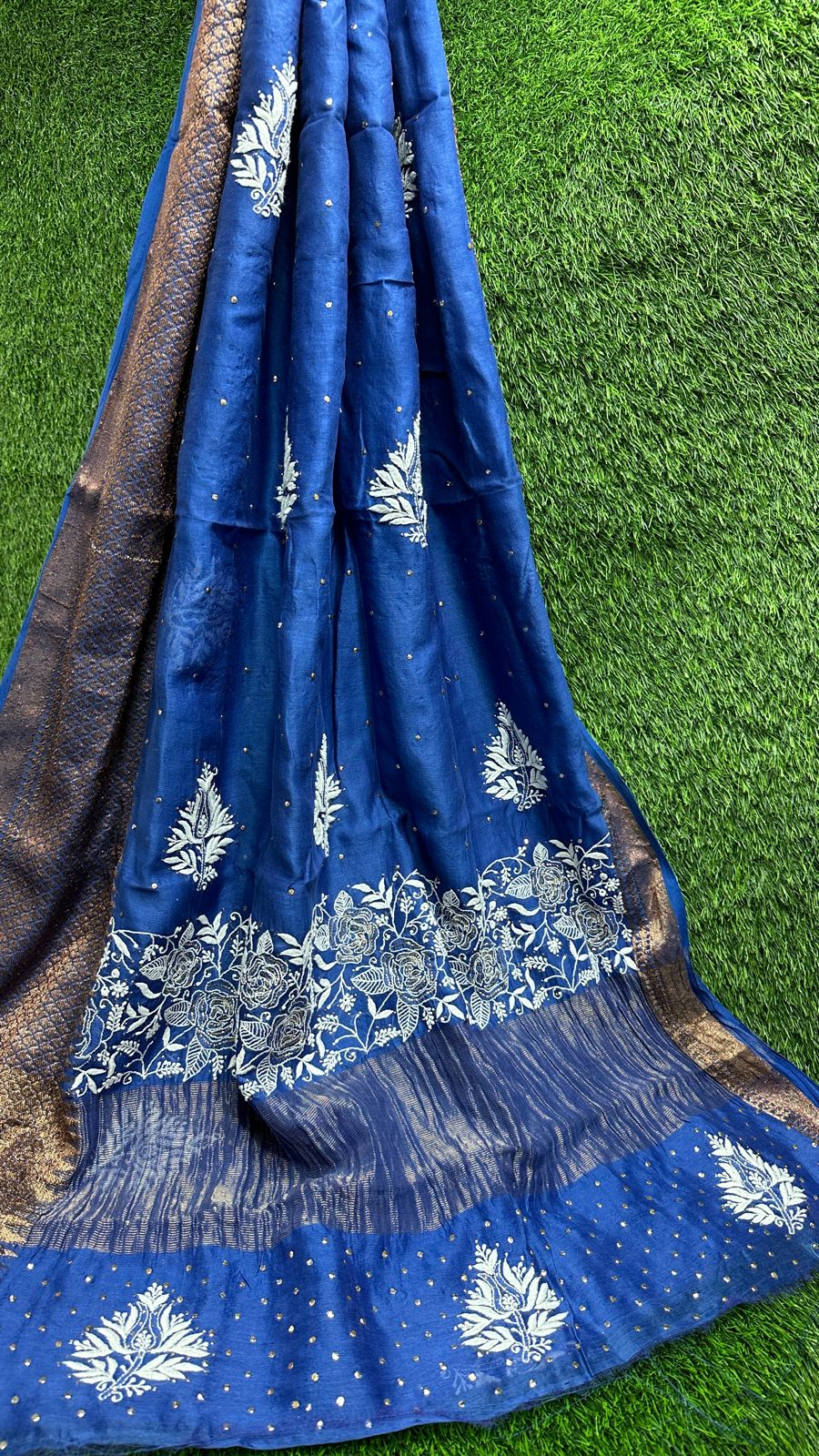 Wedding trousseau Chikankari Pure Chanderi Saree