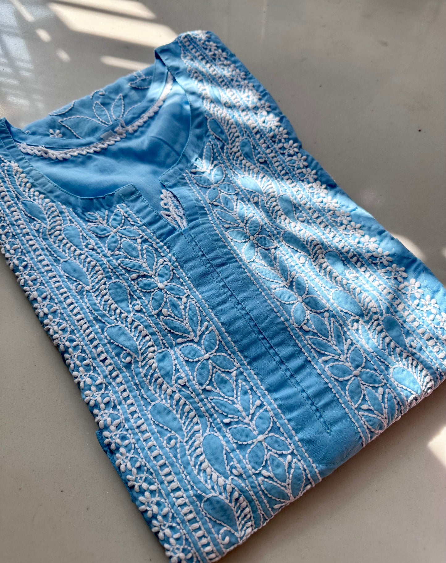 Raahat Cotton Chikankari Kurta