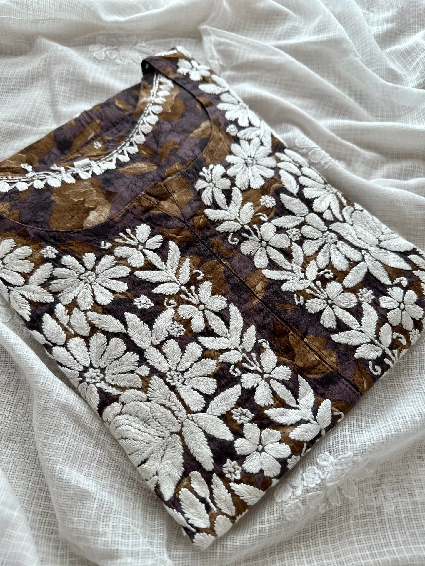 Jhilmil Chikankari Kurta